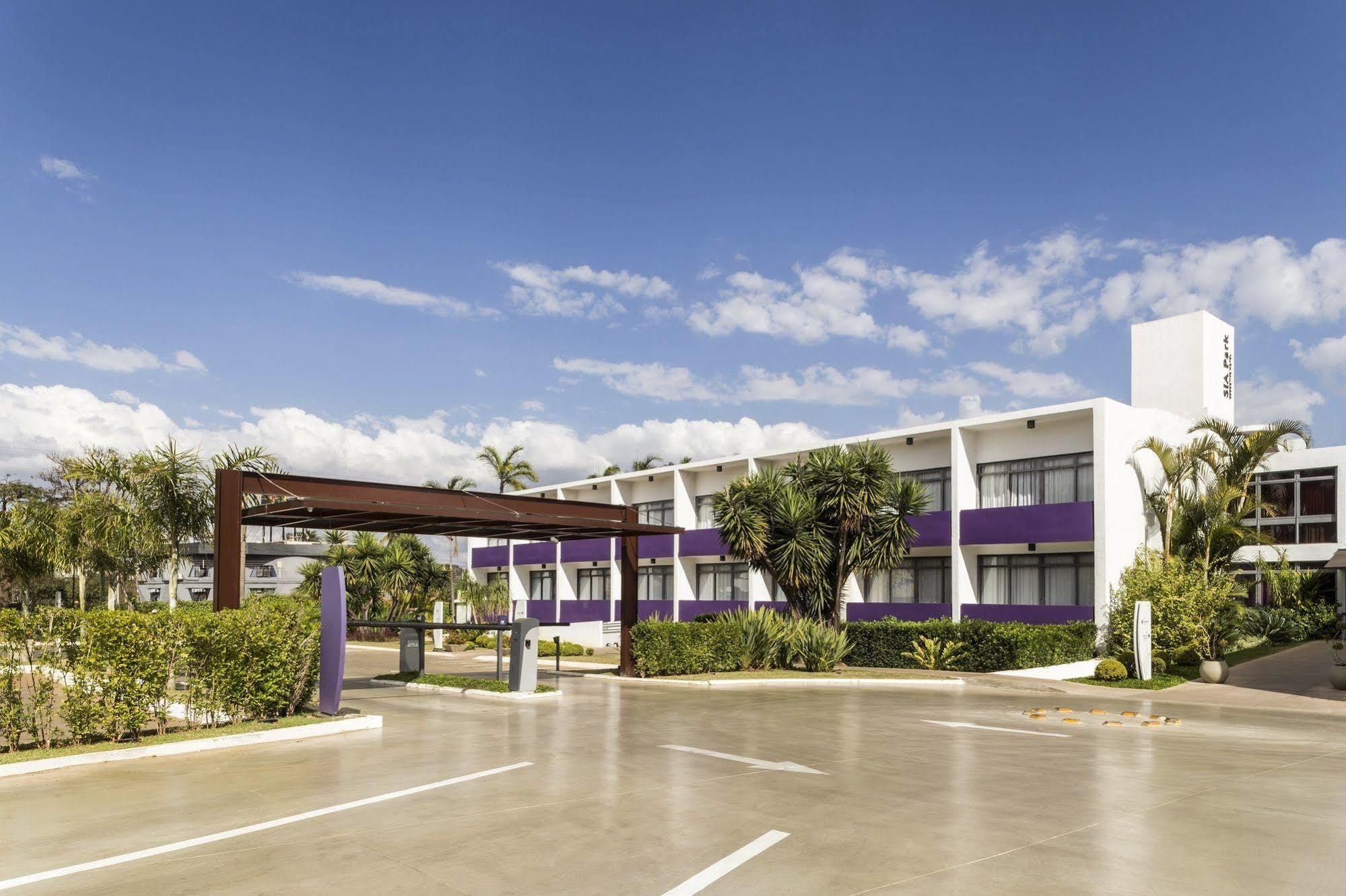 Sia Park Executive Hotel Candangolândia Exterior foto
